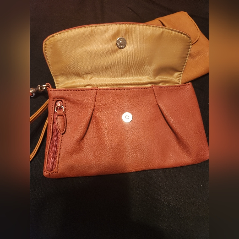 Wristlet Set - Picture 2 of 3